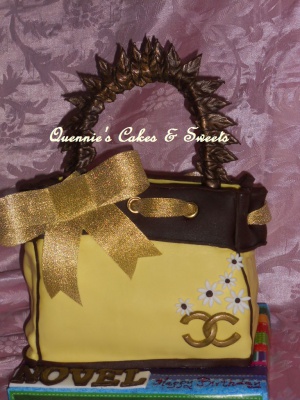 Purse Cake
