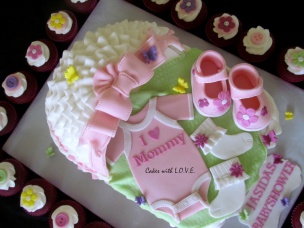 Baby Bassinet Cake